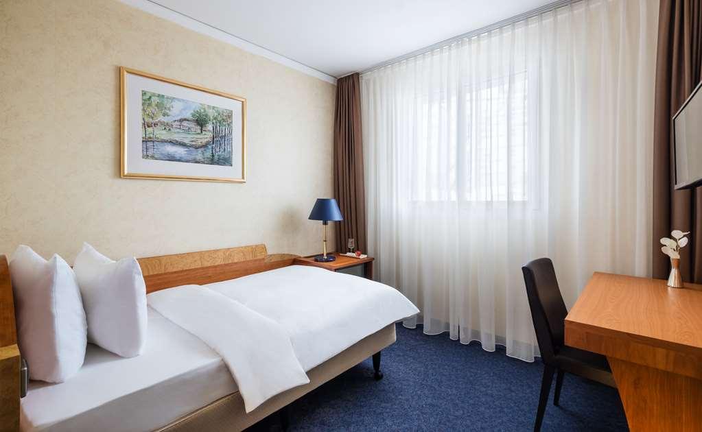 Hotel Lindner Congress 4*
