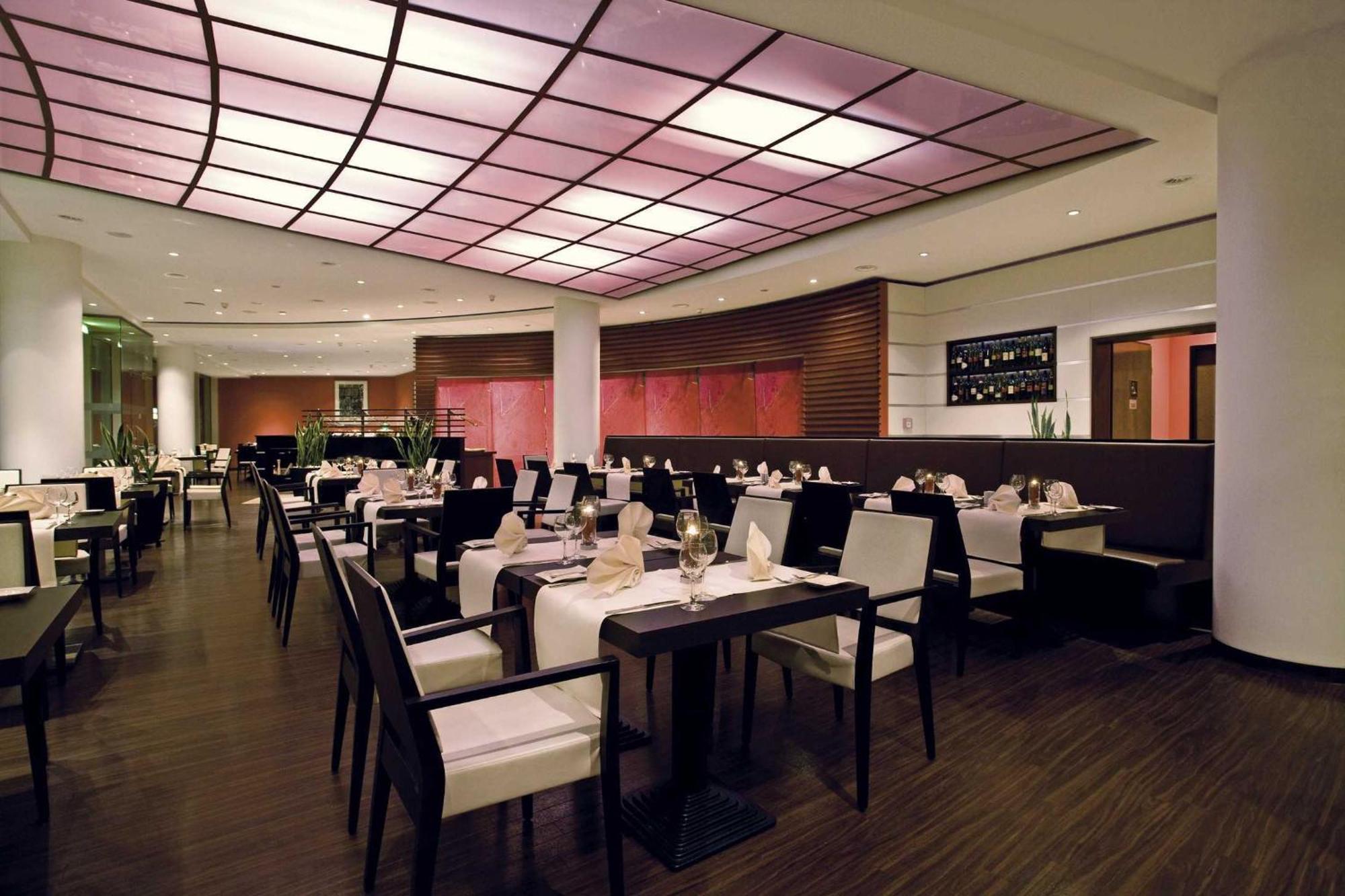 Hotel Lindner Congress 4*